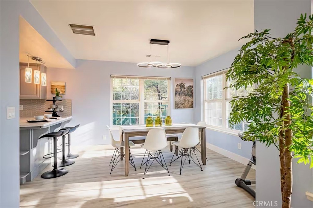 40202 Hillsborough Loop