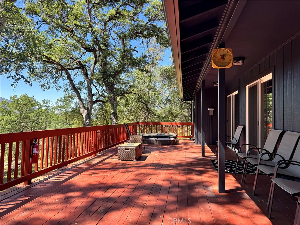 40202 Hillsborough Loop