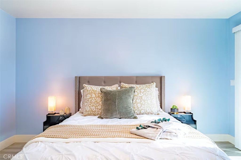 40202 Hillsborough Loop