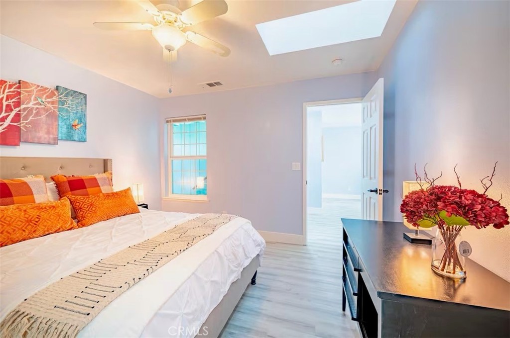 40202 Hillsborough Loop