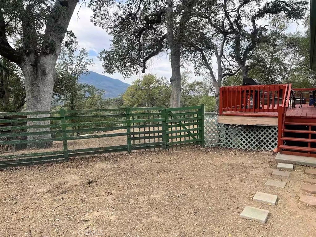 40202 Hillsborough Loop