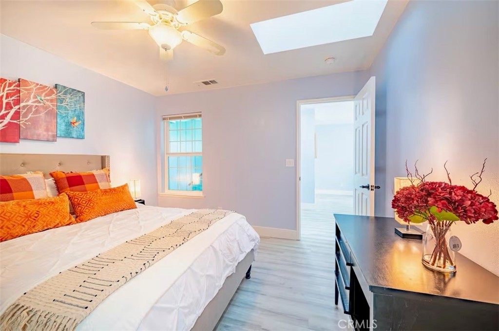 40202 Hillsborough Loop
