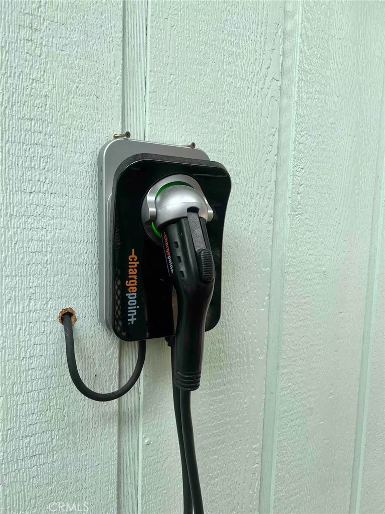 40202 Hillsborough Loop