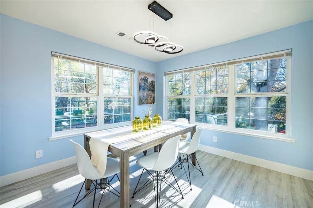 40202 Hillsborough Loop