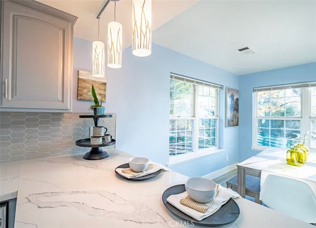 40202 Hillsborough Loop