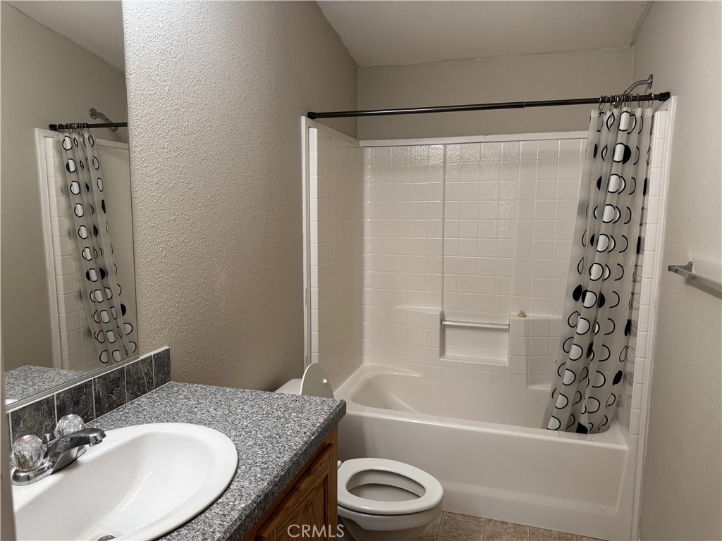 50889 Road 425 10