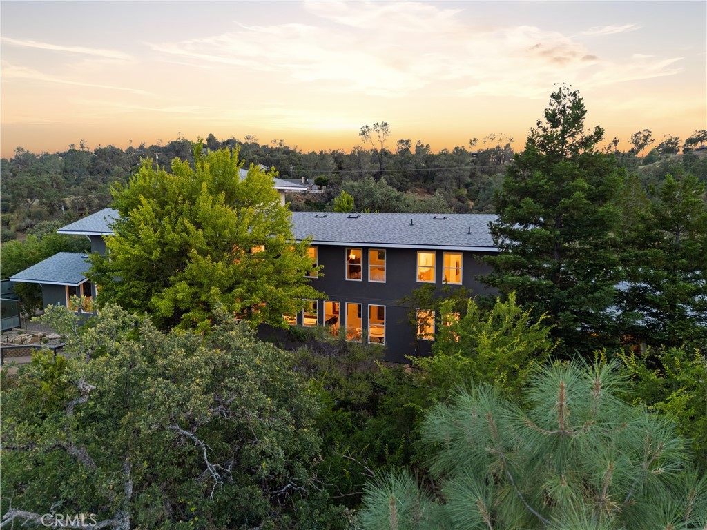 41819 Lilley Mountain Drive