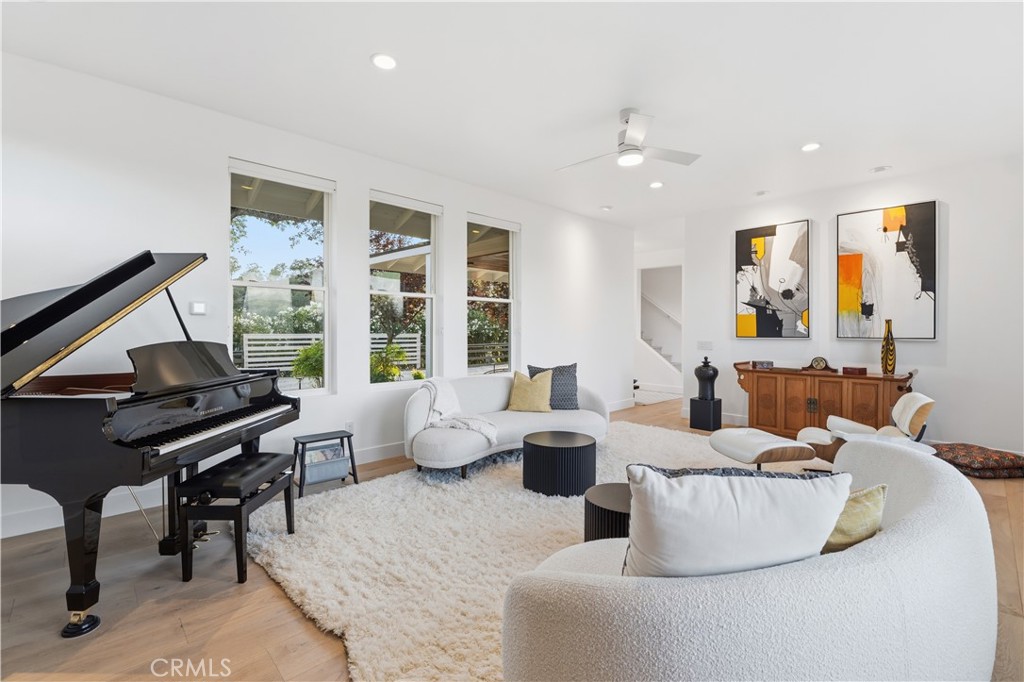 41819 Lilley Mountain Drive