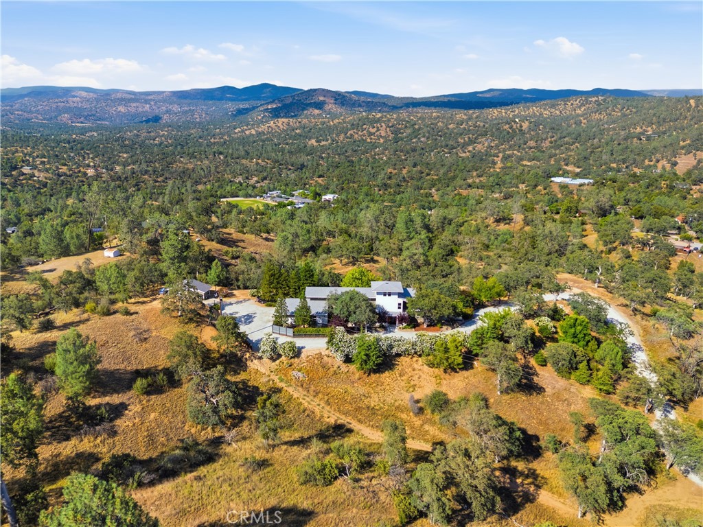 41819 Lilley Mountain Drive