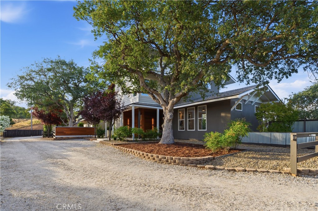 41819 Lilley Mountain Drive