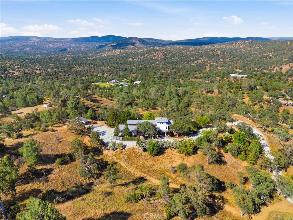 41819 Lilley Mountain Drive