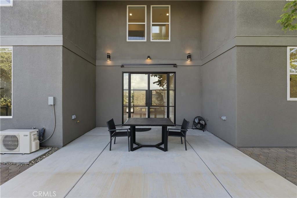 41819 Lilley Mountain Drive