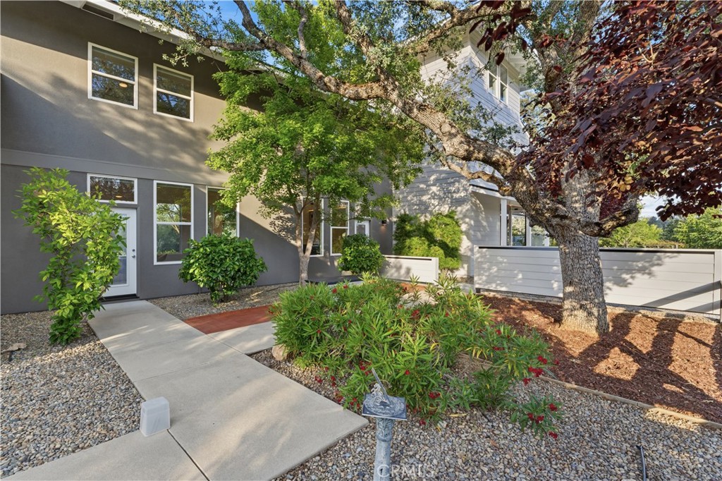 41819 Lilley Mountain Drive
