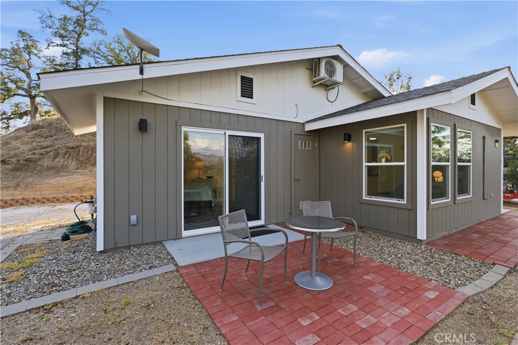 41819 Lilley Mountain Drive