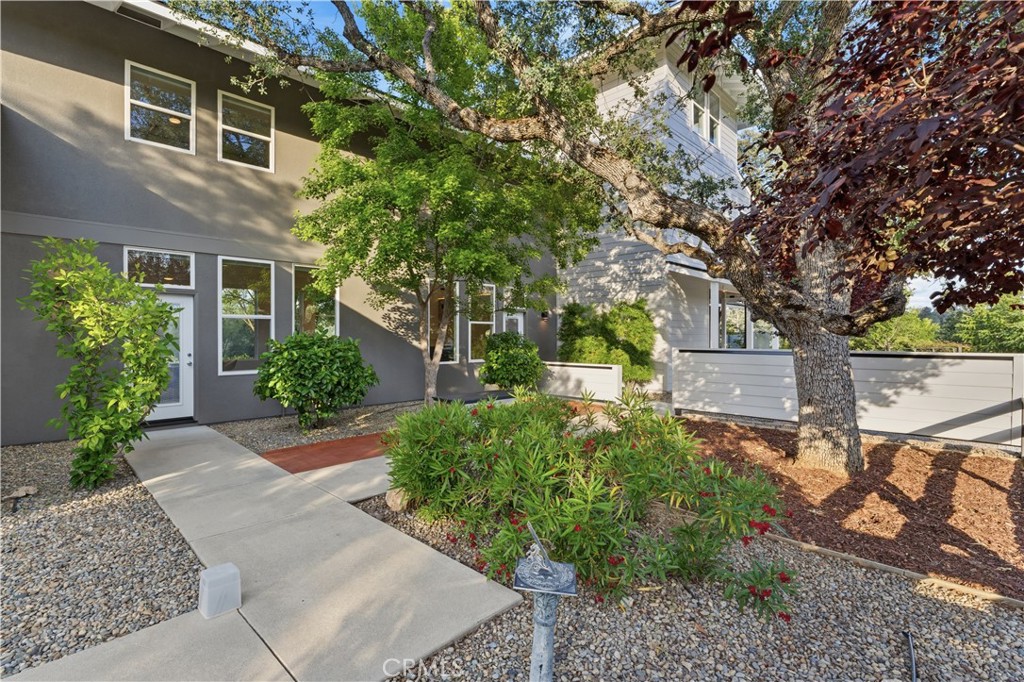 41819 Lilley Mountain Drive