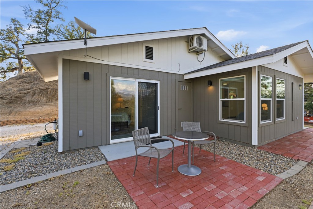 41819 Lilley Mountain Drive