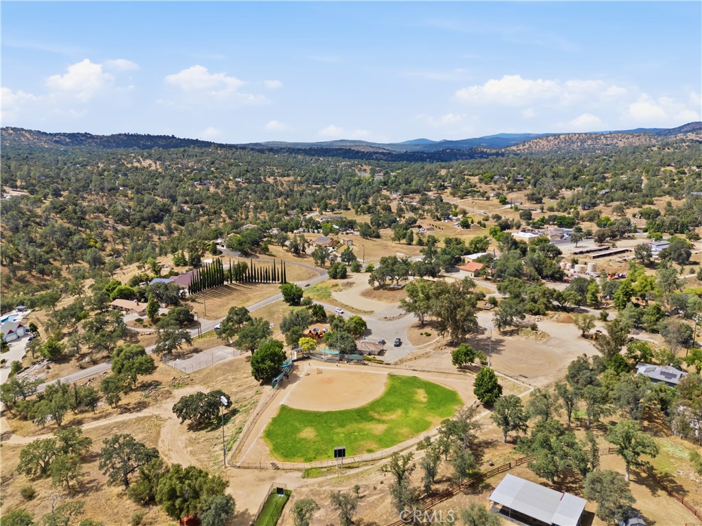 41819 Lilley Mountain Drive