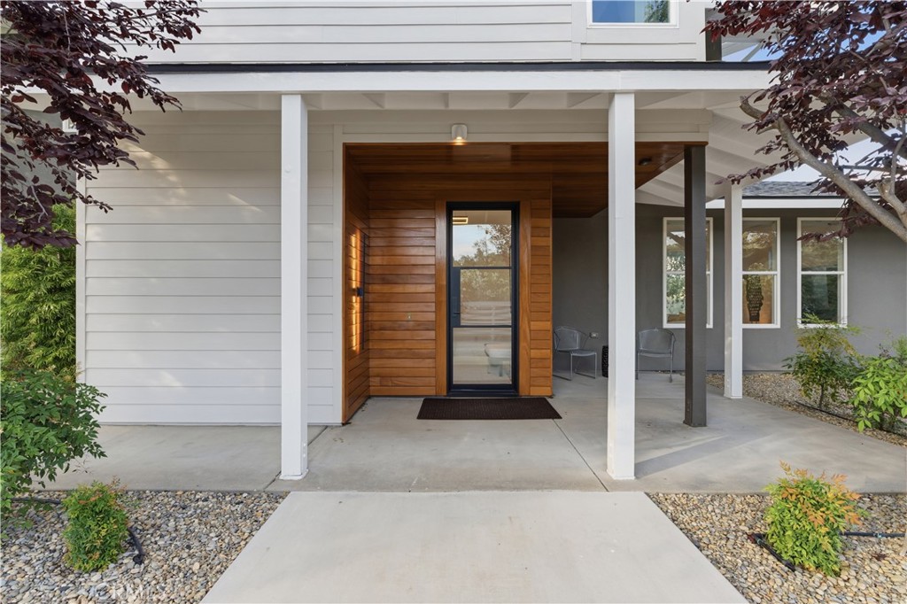 41819 Lilley Mountain Drive