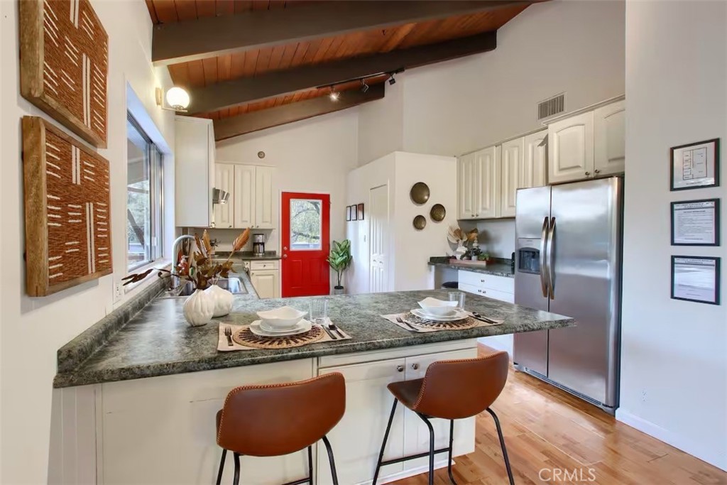 2711 Parmabelle Road
