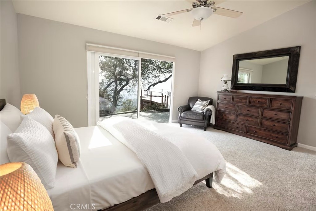 50616 Woodside Lane