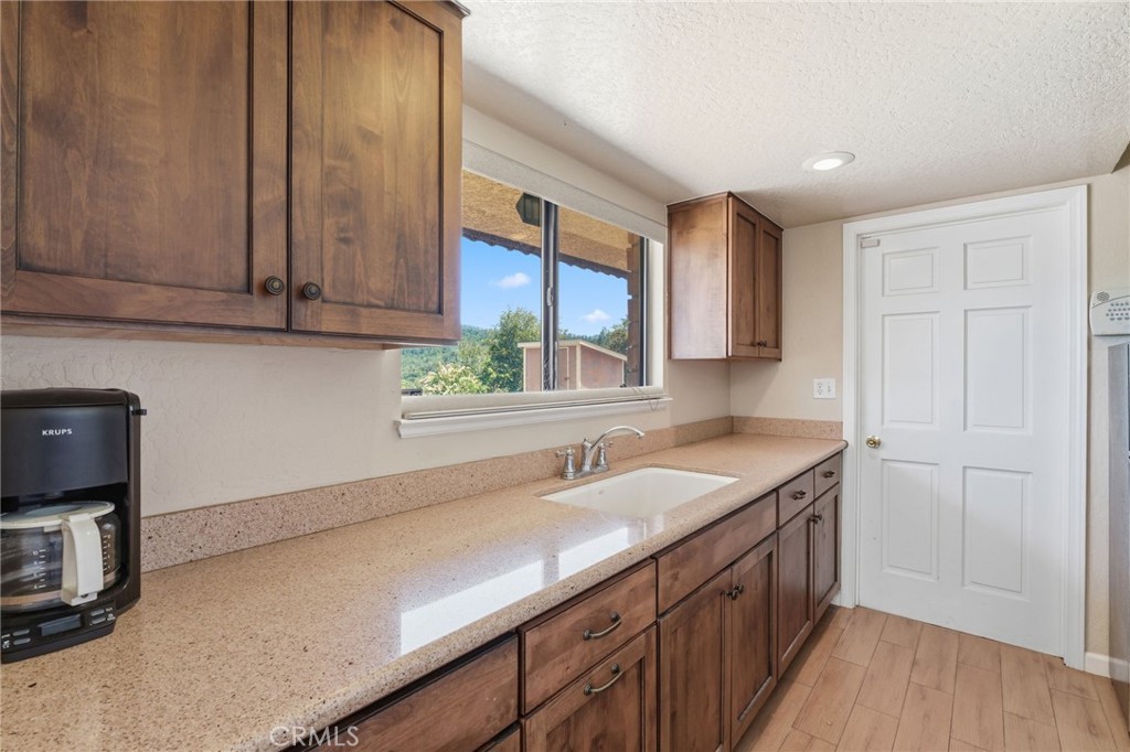 38720 Highway 41
