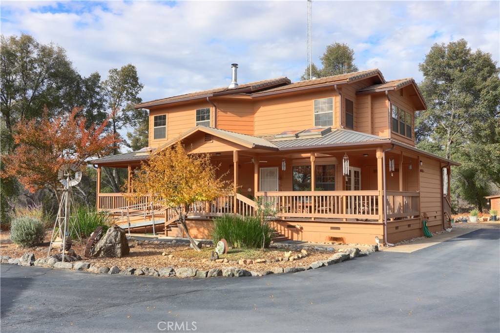 3692 Manzanita Road