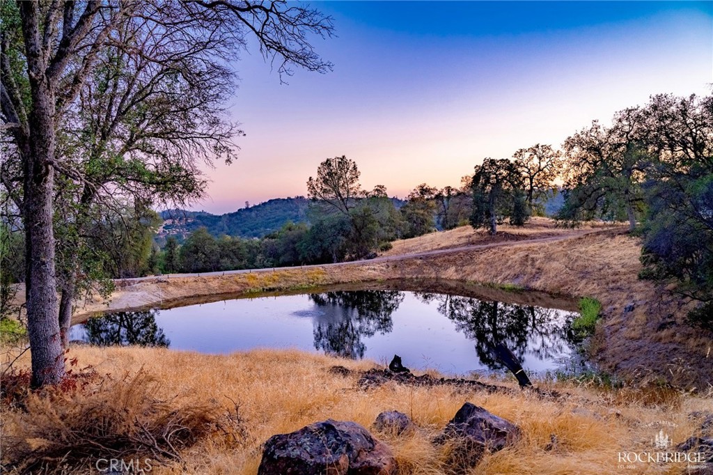 2323 Sierra Vista Way