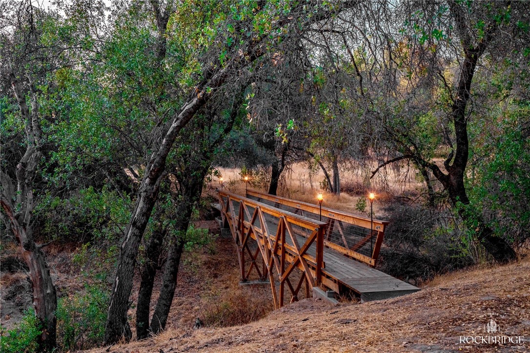 2323 Sierra Vista Way