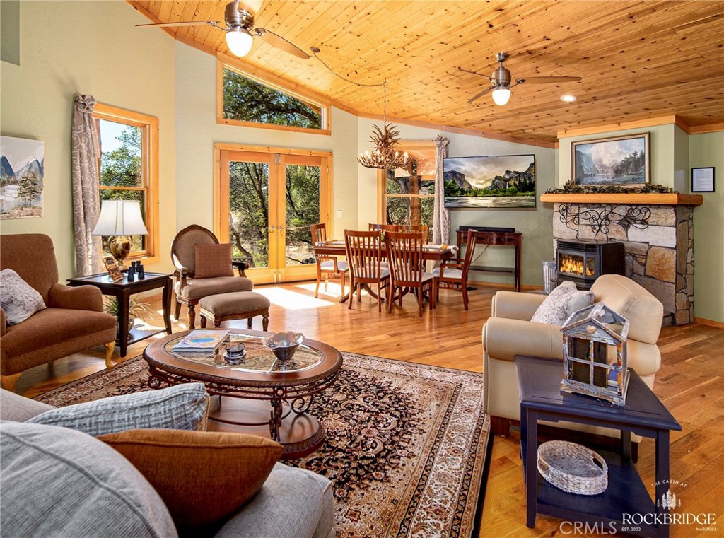 2323 Sierra Vista Way