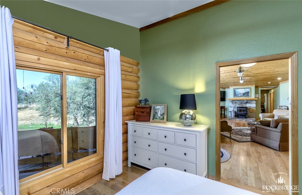 2323 Sierra Vista Way