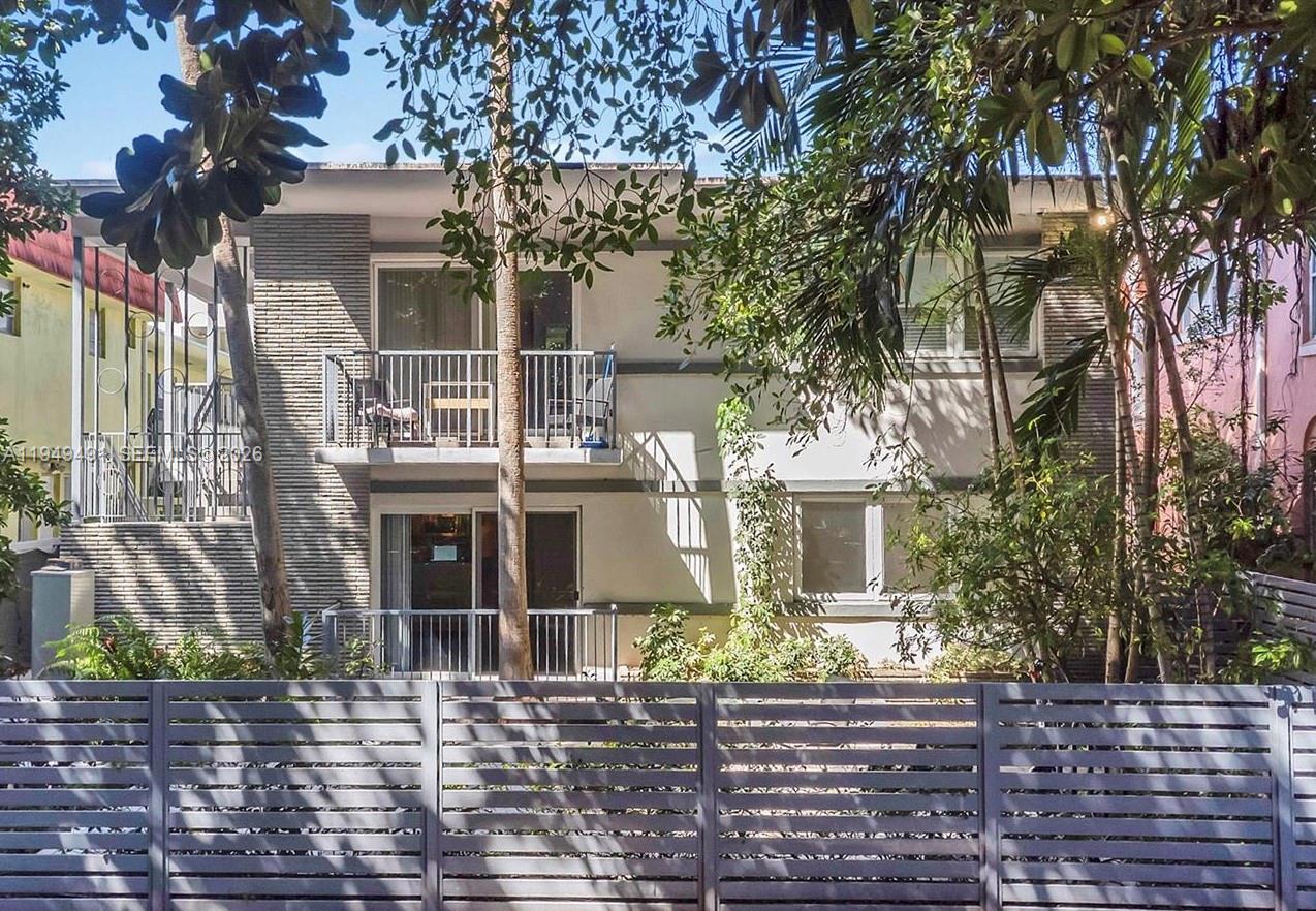 740 Meridian Ave # 18