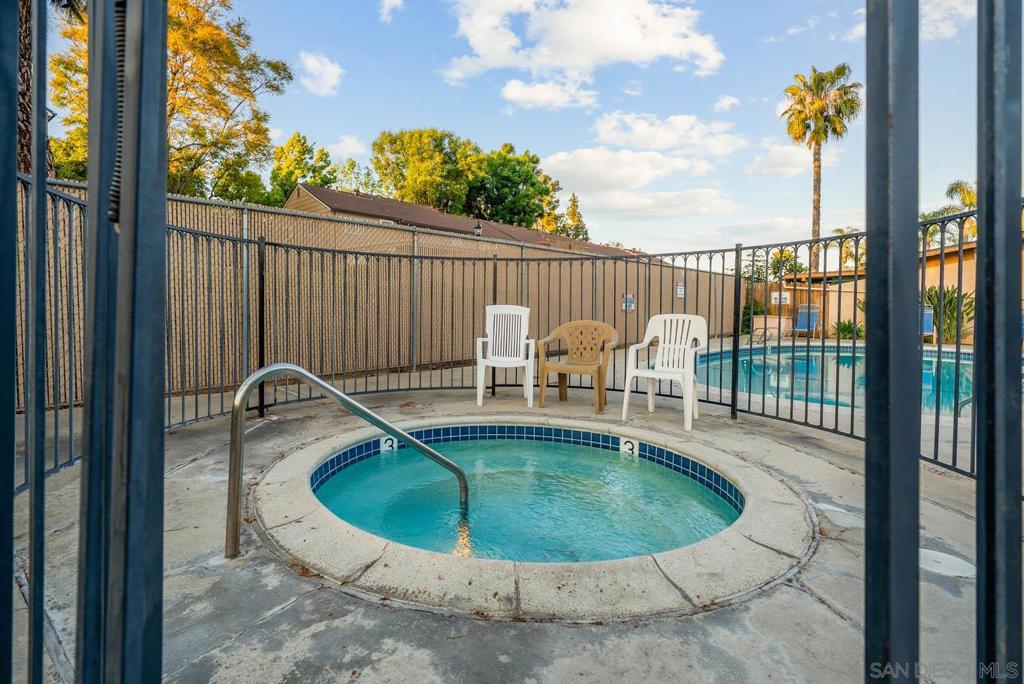 1210 Green Garden Dr 3