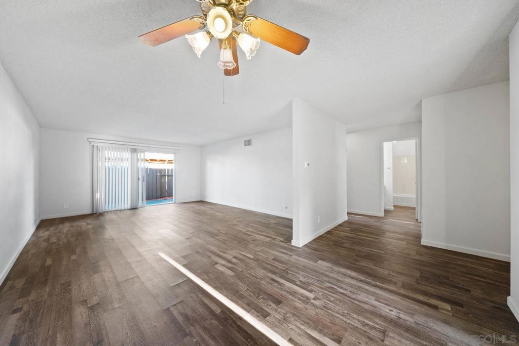 1210 Green Garden Dr 3