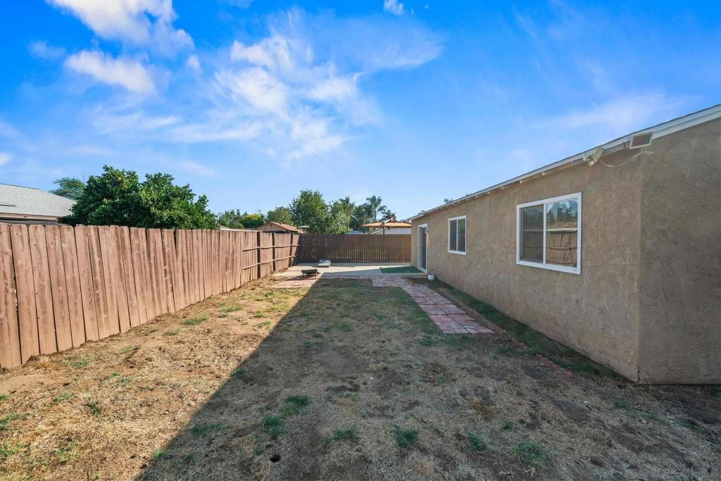 2155 E E Washington Ave