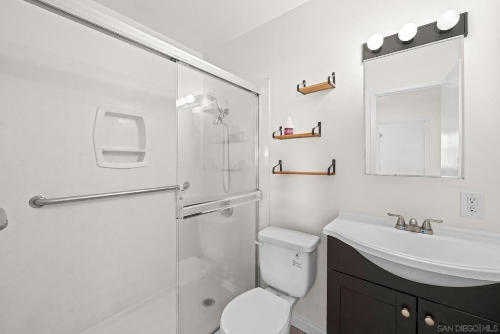 2155 E E Washington Ave