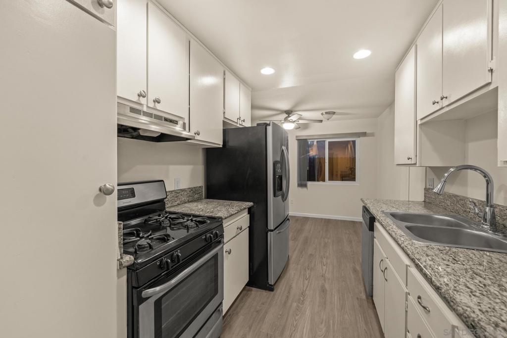 2155 E E Washington Ave