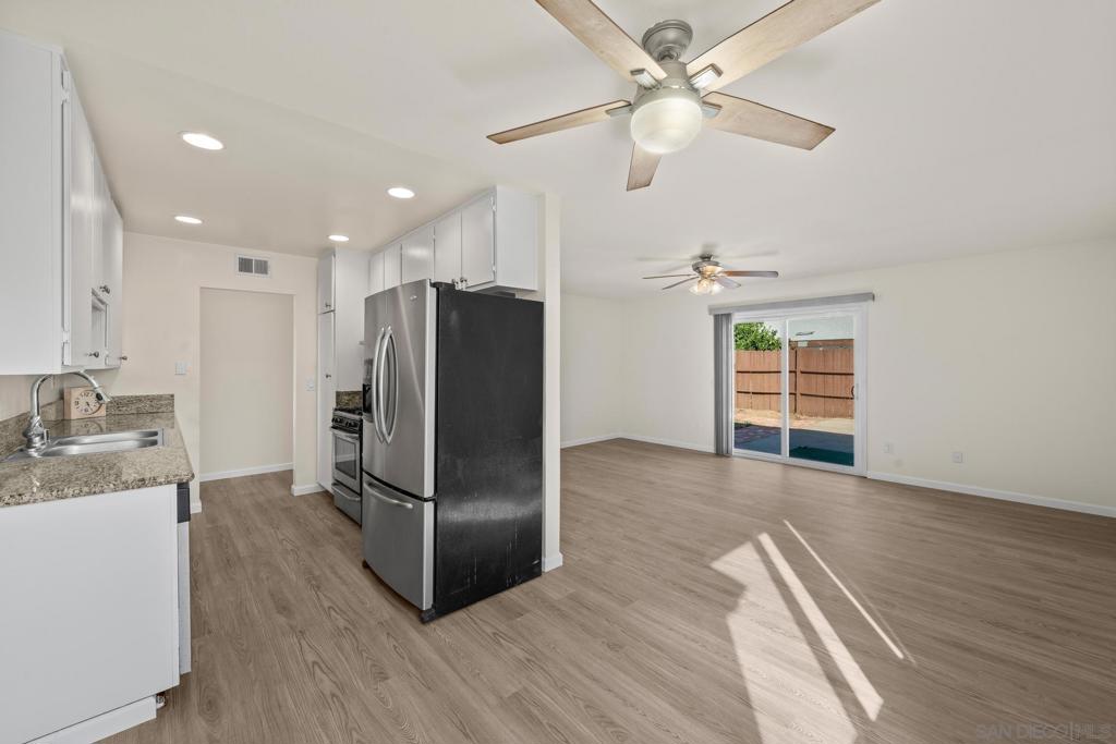 2155 E E Washington Ave