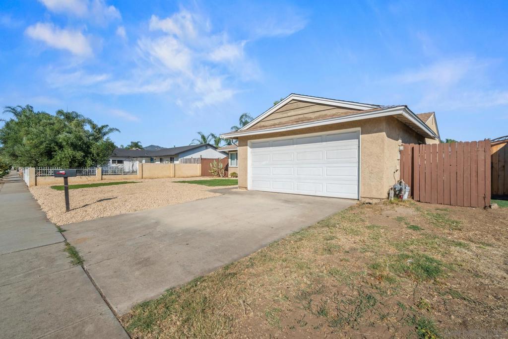 2155 E E Washington Ave