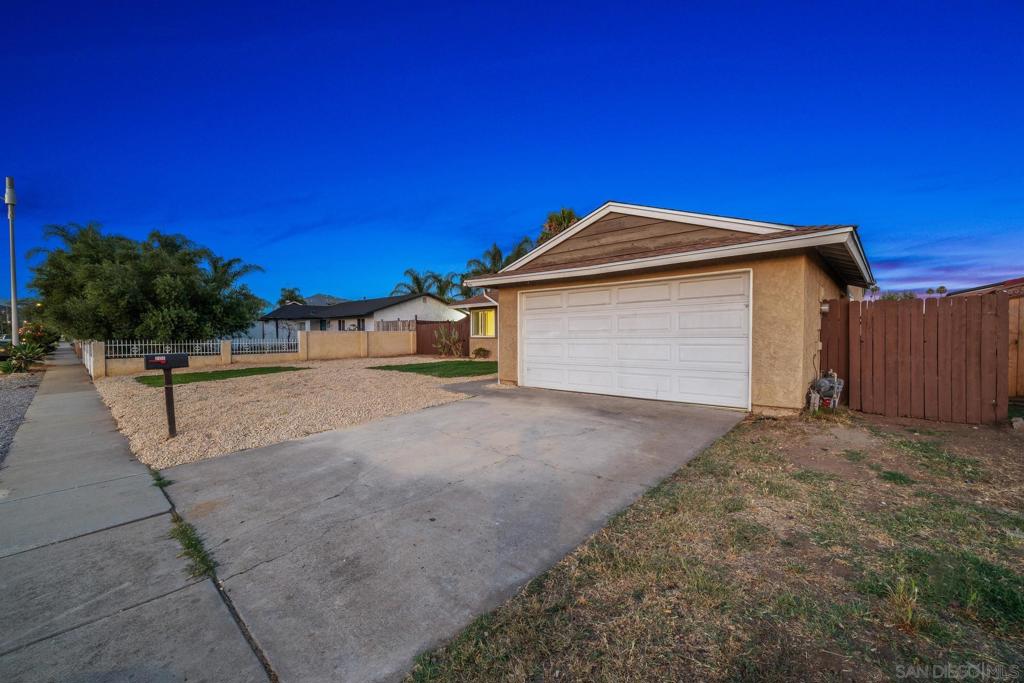 2155 E E Washington Ave