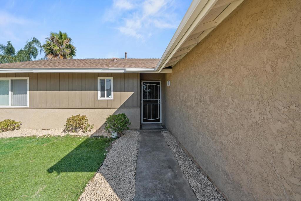 2155 E E Washington Ave