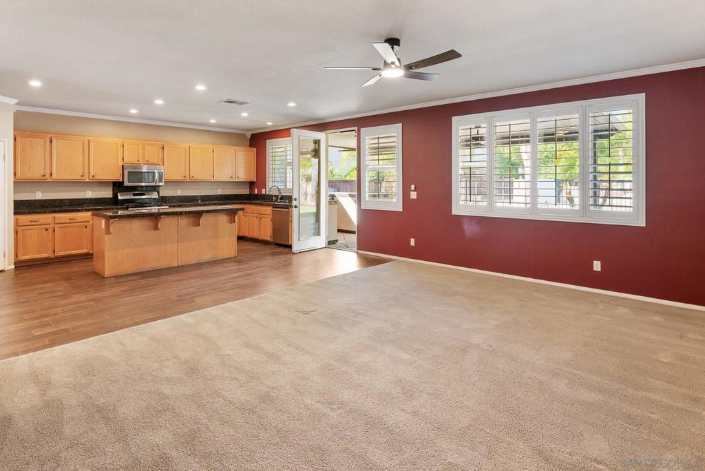 23600 Desert Oak Ln