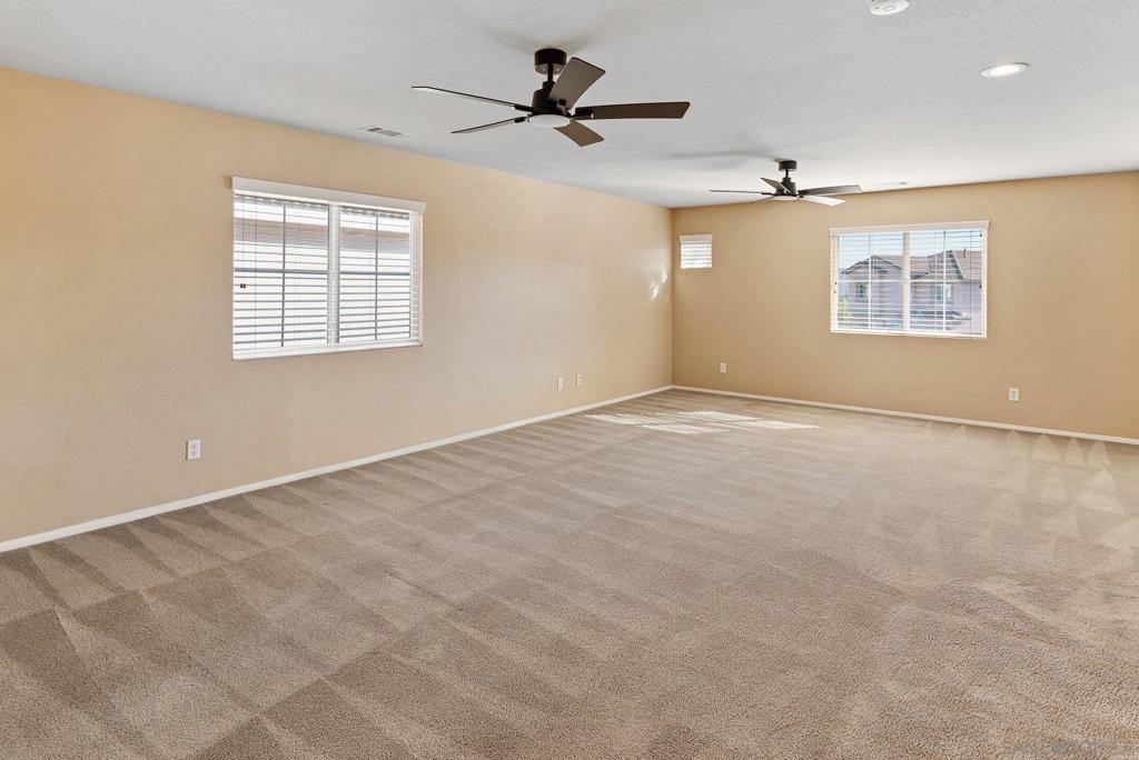 23600 Desert Oak Ln