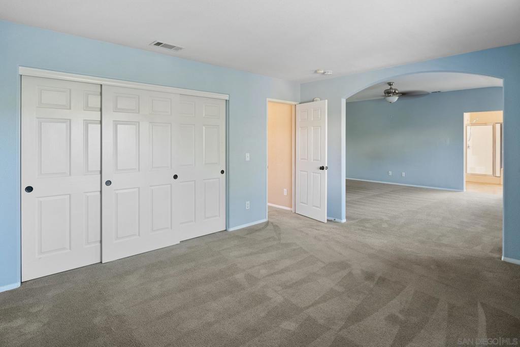 23600 Desert Oak Ln