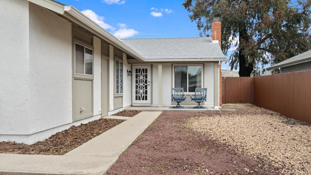 13173 Avenida Grande