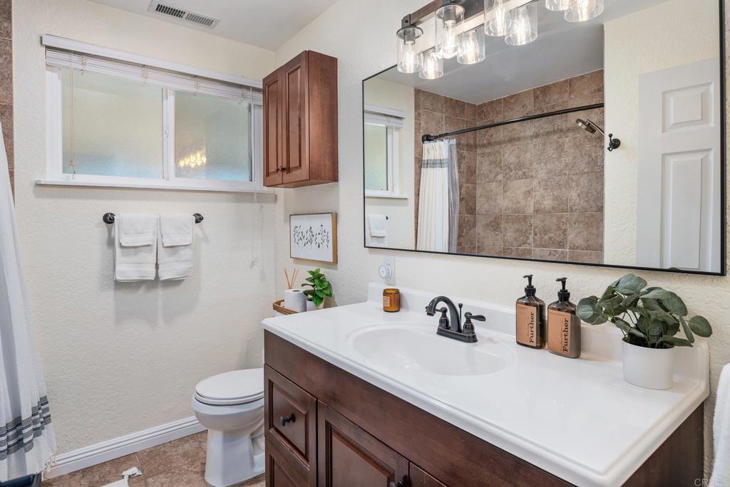 10518 Moon View Way