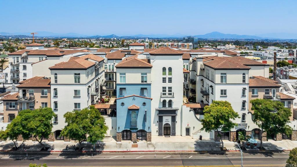 3957 30th Street 211