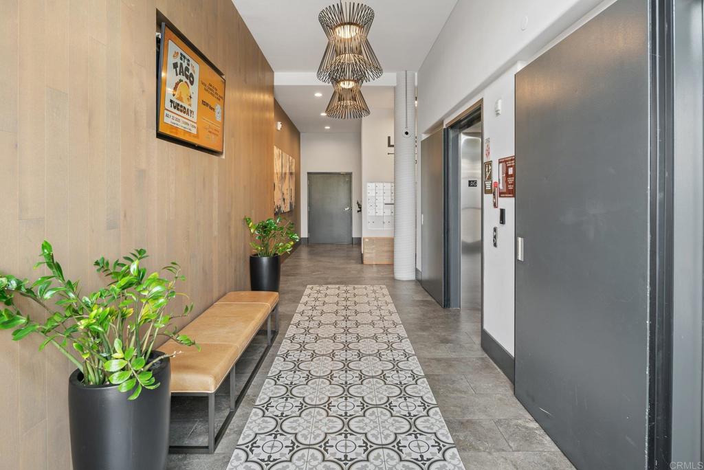 3957 30th Street 211