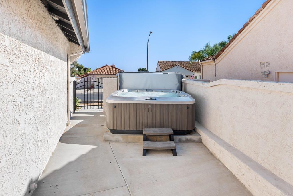 1756 Still Water Glen