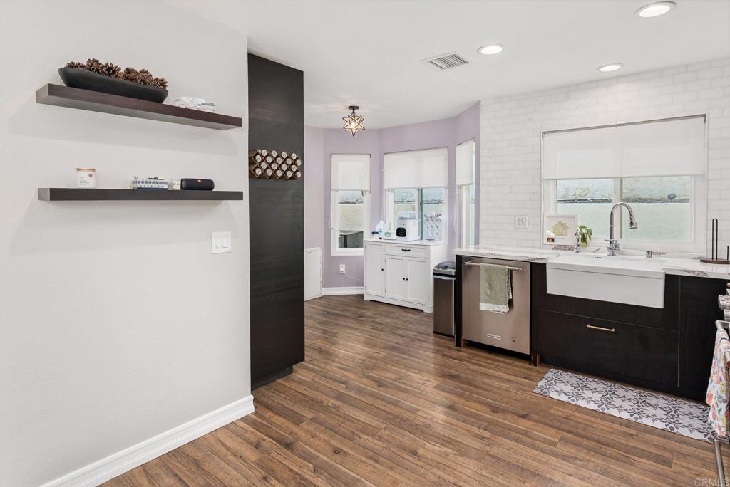 1756 Still Water Glen