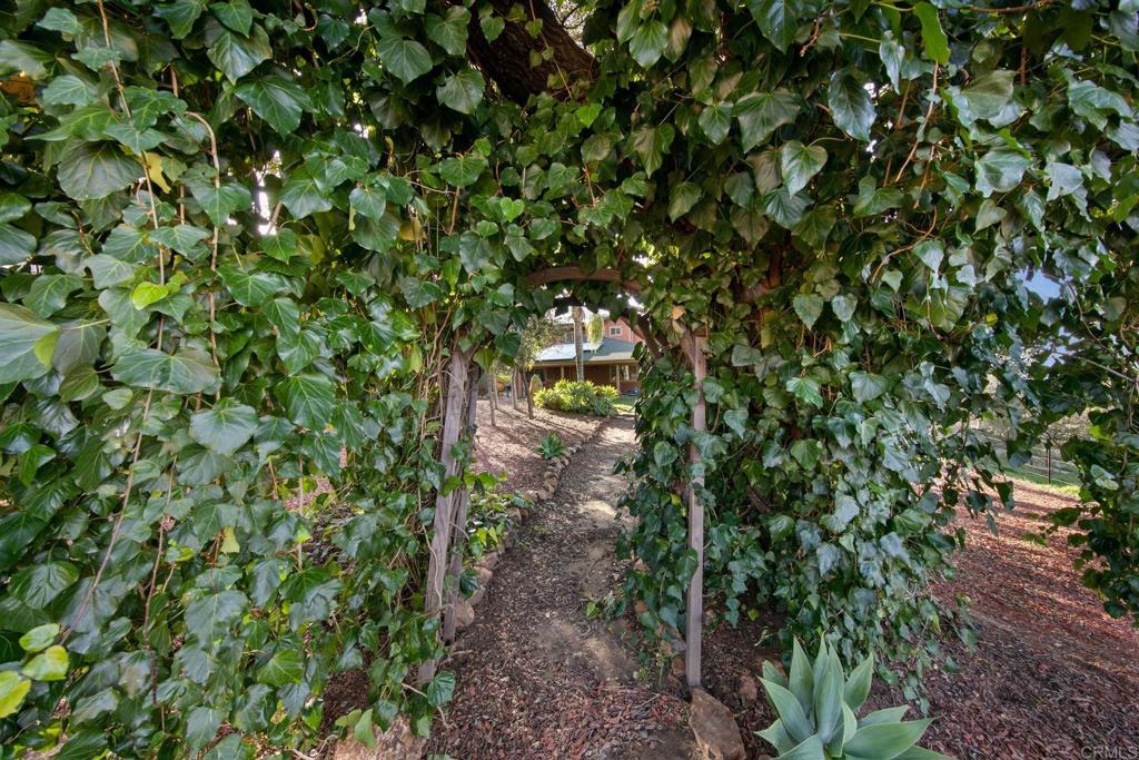 589 Anderson Road